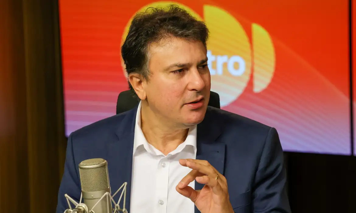 Prova Nacional Docente ultrapassa 1,1 milhão de inscrições na primeira edição - Imagem do artigo original