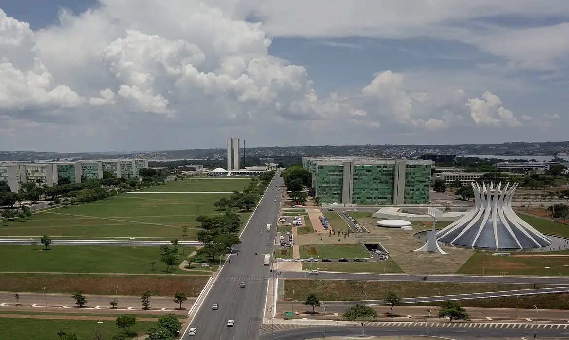 Concurso CNU obriga candidatos em lista de espera a confirmar interesse até quinta-feira - Imagem do artigo original